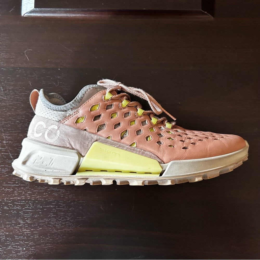 Ecco Pink Sneakers